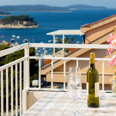 Apartments Dora Hvar Town Exterior photo