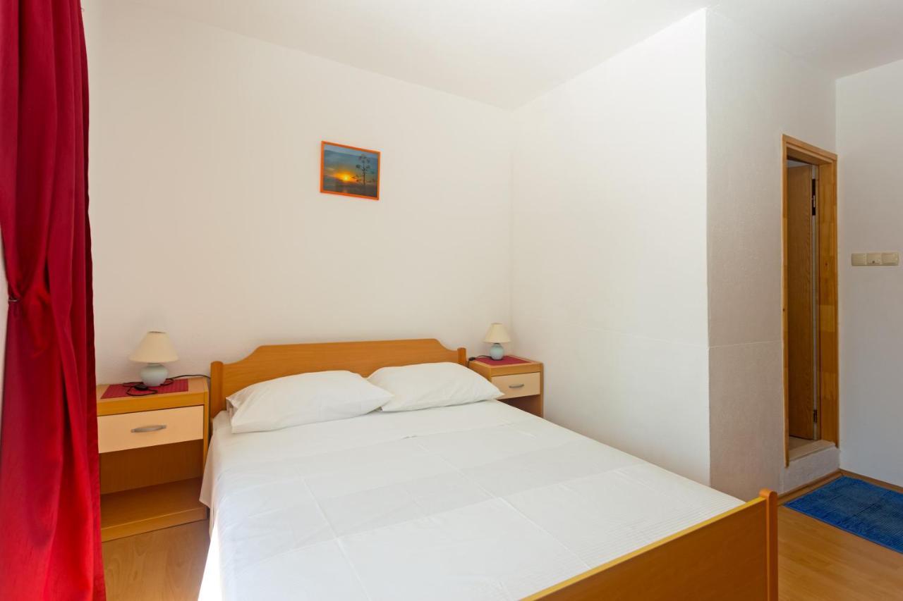 Apartments Dora Hvar Town Exterior photo